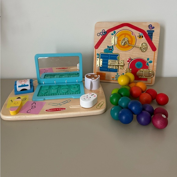 Melissa & Doug Other - Wooden toys bundle of 3